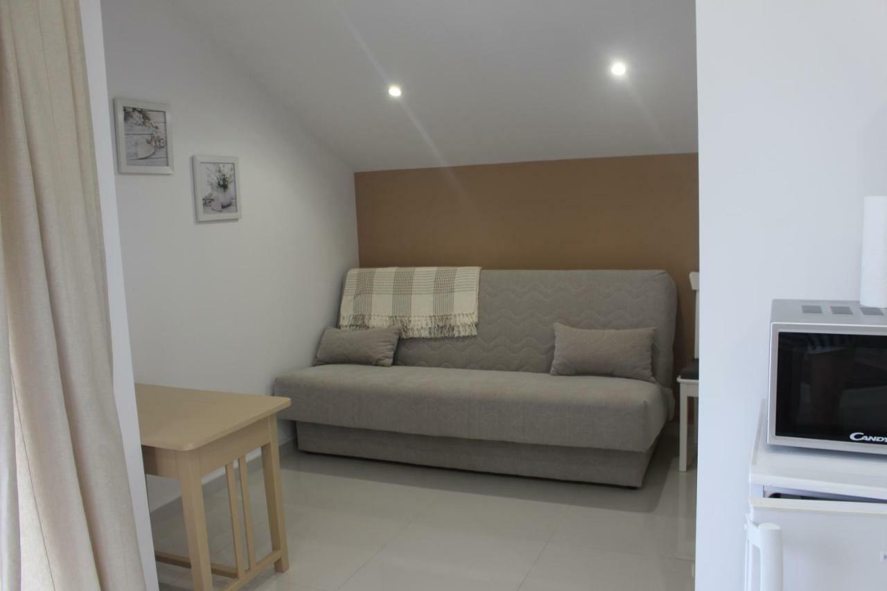 Apartments Helena بيبينيا المظهر الخارجي الصورة