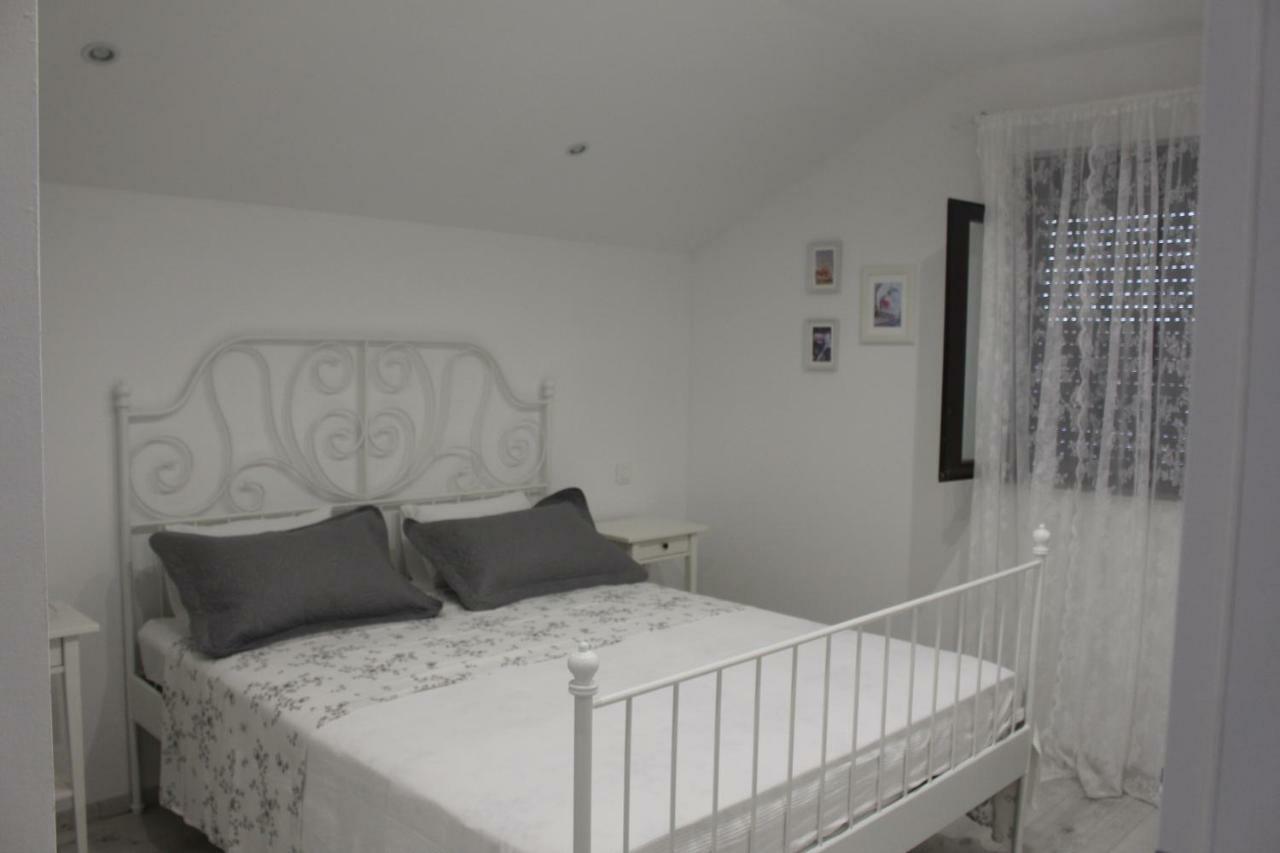 Apartments Helena بيبينيا المظهر الخارجي الصورة